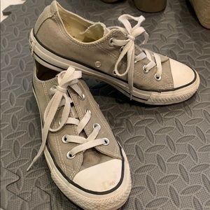 Low top Converse